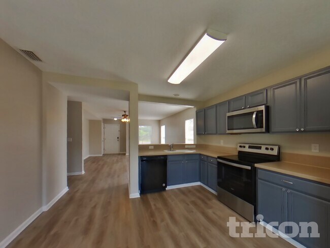 Photo - 76221 Long Pond Loop