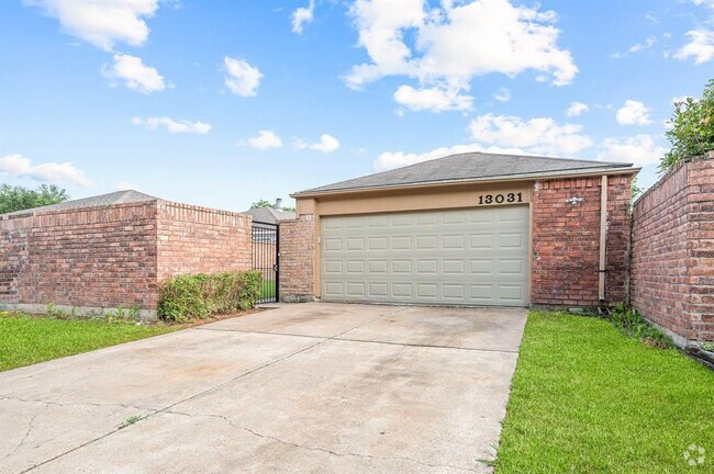Building Photo - 13031 Newbrook Dr Rental