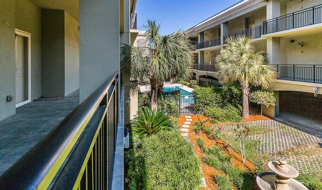 150 Salt Air Dr
