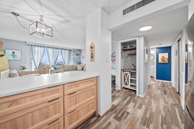 2020 N Atlantic Ave Unit 601