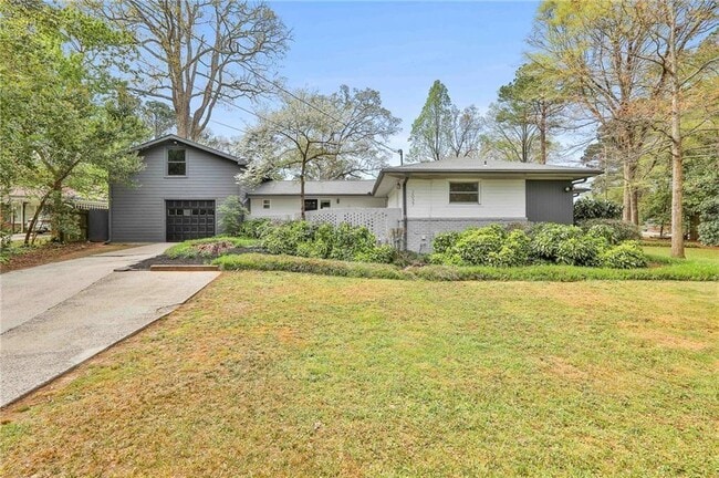 Building Photo - 2037 Lively Ridge Rd NE Rental