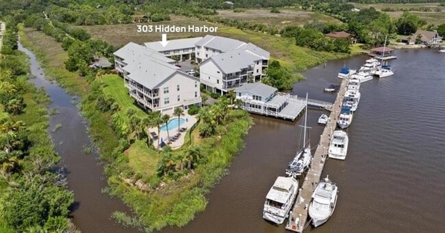 303 Hidden Harbor Rd