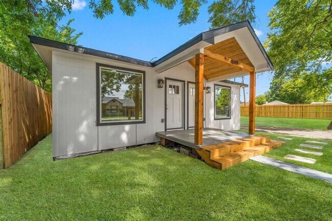 Photo - 4049 Lucille St Unidad A