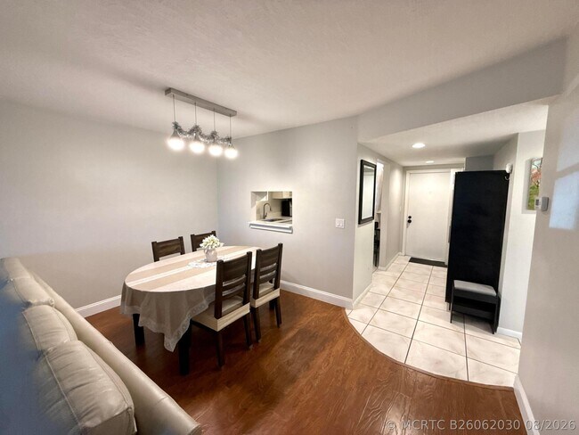 Photo - 2828 Casita Way Unit 105-C
