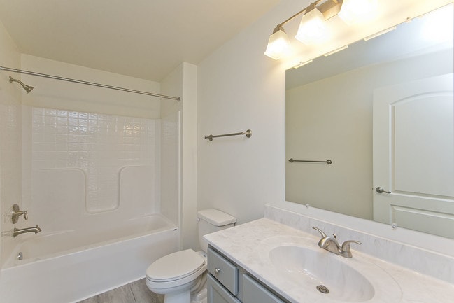PRIORITY PLACE APTS