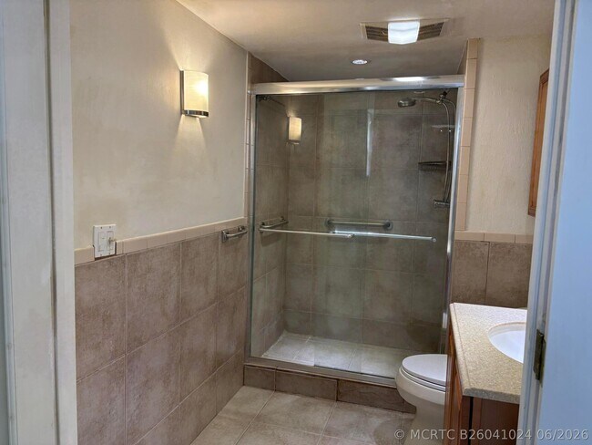 Photo - 9820 S Hollybrook Lake Dr Unit 110