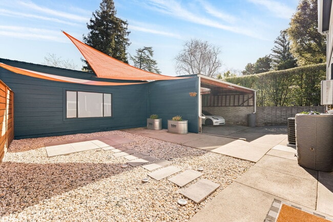 Photo - 8124 Greenly Dr