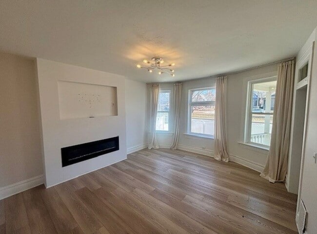 Photo - Downtown Remodeled Living Unit 2 - Downstairs
