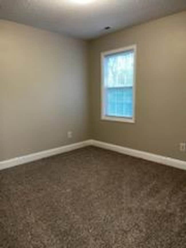 Photo - 3 BR Close to Bosch, Downtown, Shopping!