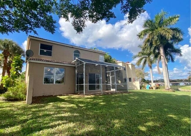 Photo - 599 NW 87th Ter