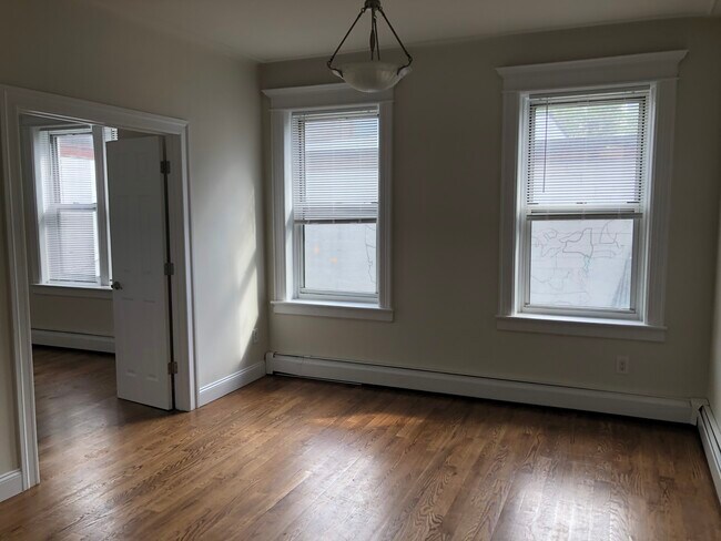 Photo - 251 Beacon Ave Unit 2