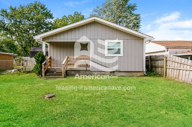 Building Photo - 1629 Knox St