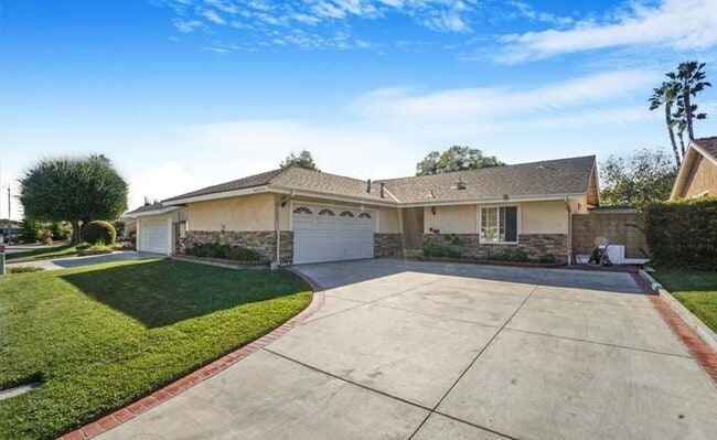 Photo - 24121 El Tiradore Cir