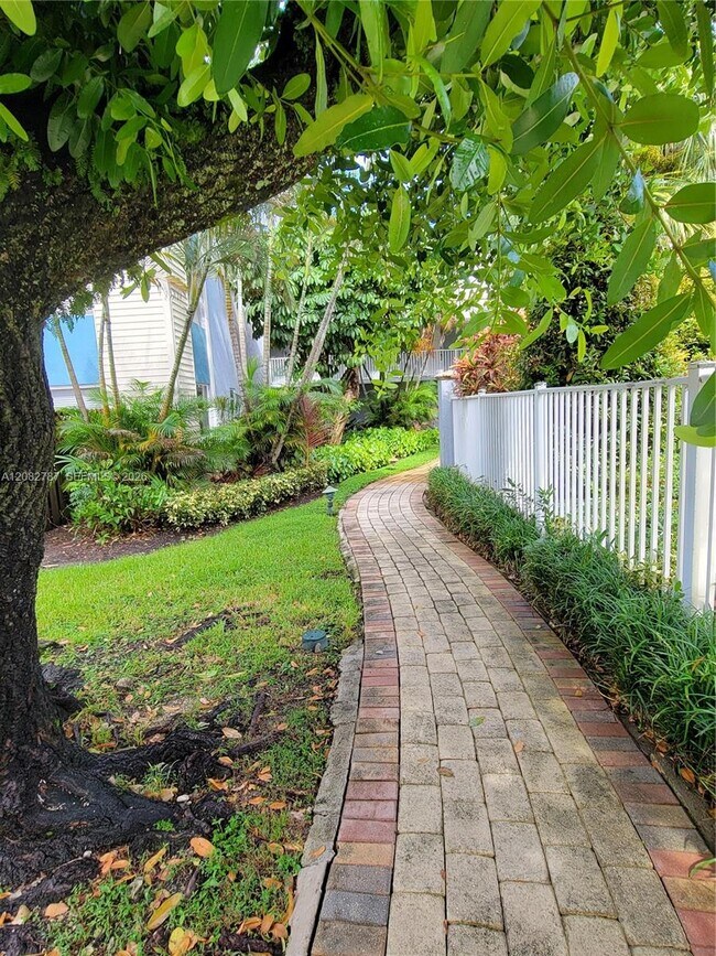 Photo - 4600 SW 67th Ave Unit 248