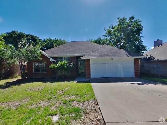 Building Photo - 1008 Brittany Dr Rental