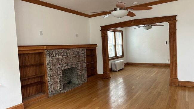 Photo - Gunderson #2 Unit 2, 2 Fl