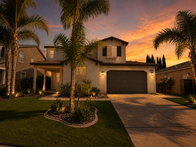 Photo - Beautiful Heritage Lake 3 Bedroom+ House for rent