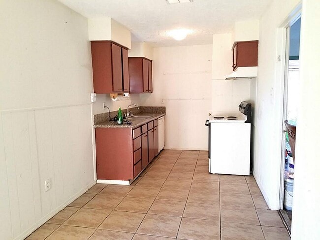 Photo - 11523 Glenwolde Dr