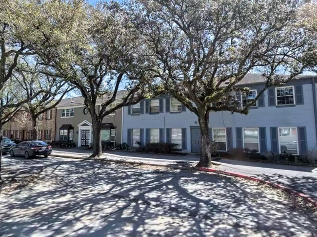 Photo - 11609 Chimney Rock Rd Condo Unit 17D