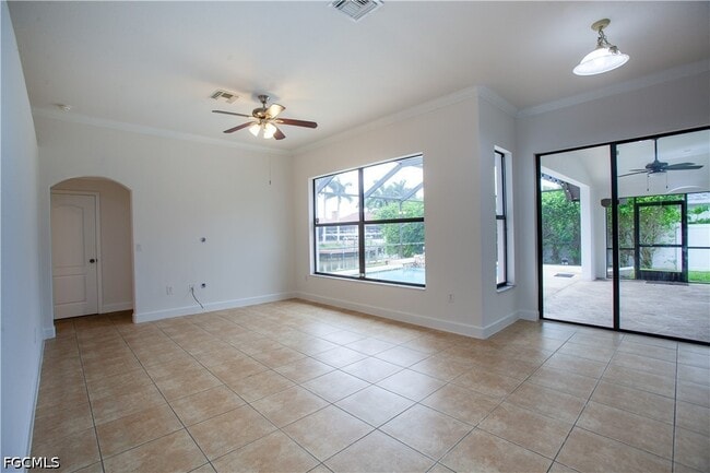 Photo - 2110 SW 38th Terrace