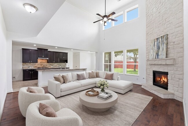 Photo - 6010 Green Meadows Ln