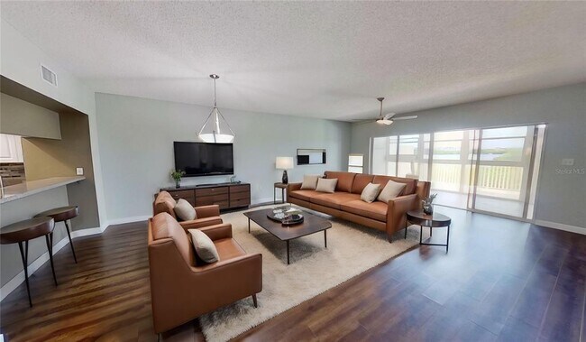 Photo - 6495 Shoreline Dr Unit 8104