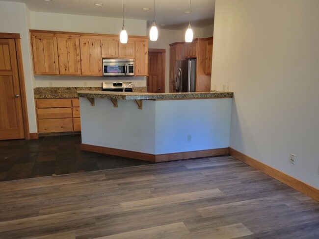 Photo - Large 4 bedroom westside home