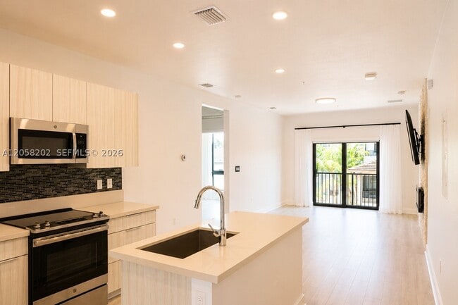 Photo - 4740 NW 84th Ct Unit 38