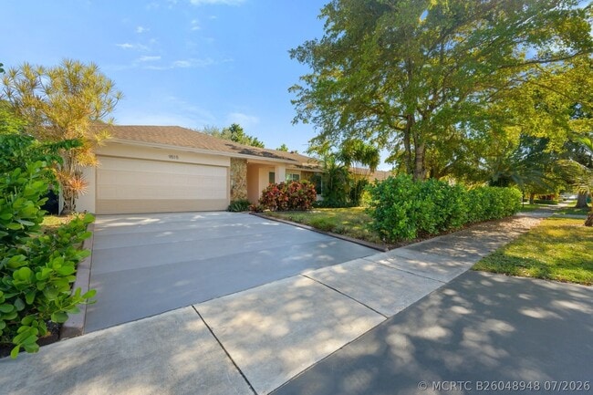 Building Photo - 9515 SW 118th Ct