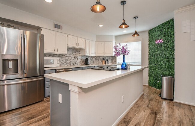 Photo - 1603 Haver St