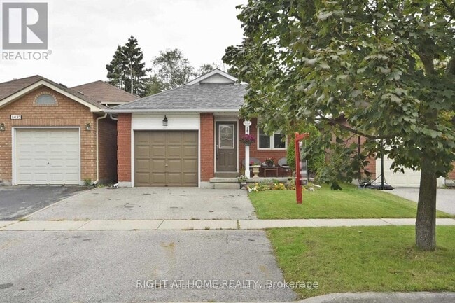 Photo - 1434 Largo Crescent