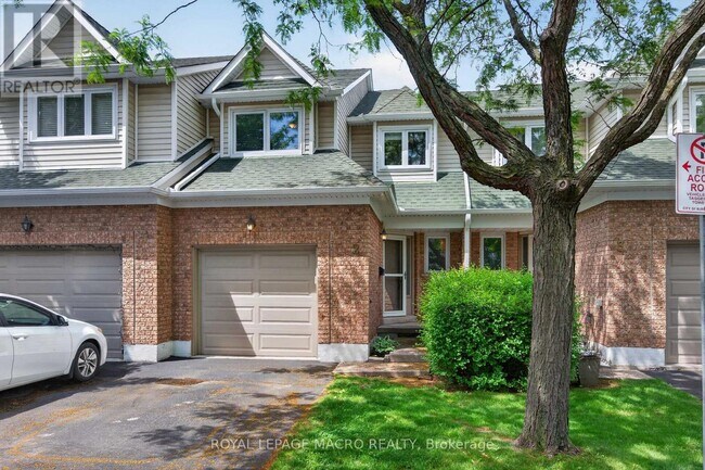 Photo - 2215 Cleaver Ave