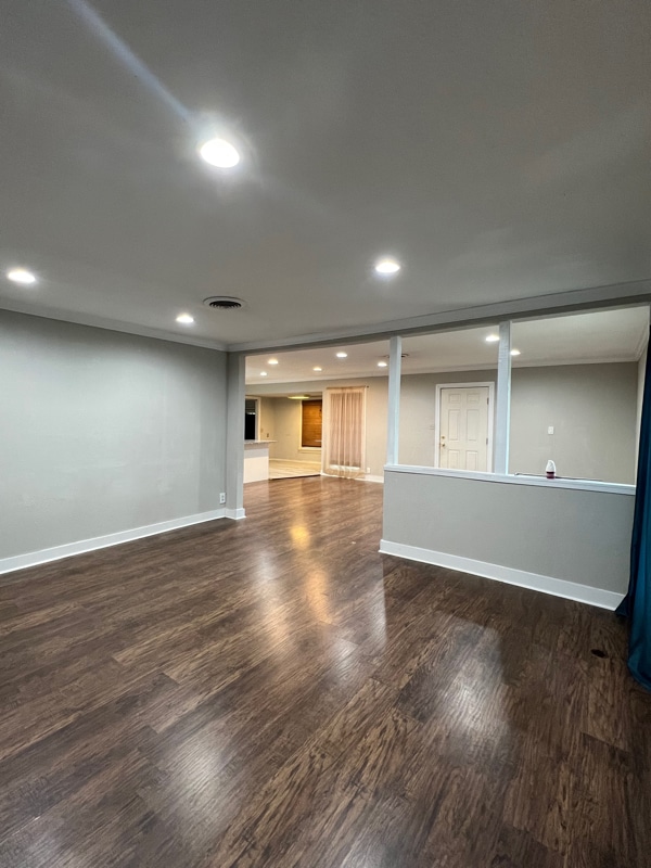 Photo - 306 Circle Way St