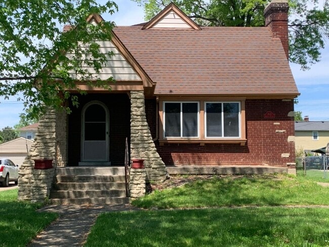 Building Photo - 1842 Berkley Ave Rental