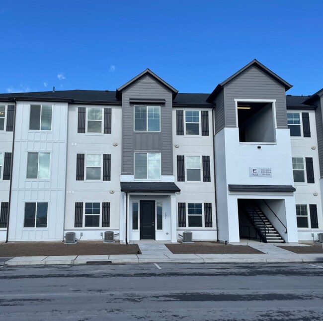 1922 3330 W Unit E203 Condo For Rent in Lehi, UT