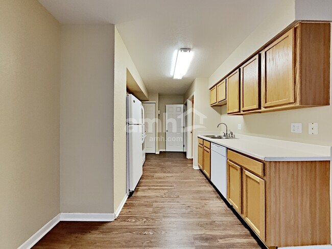 Photo - 1638 S Buckley Way