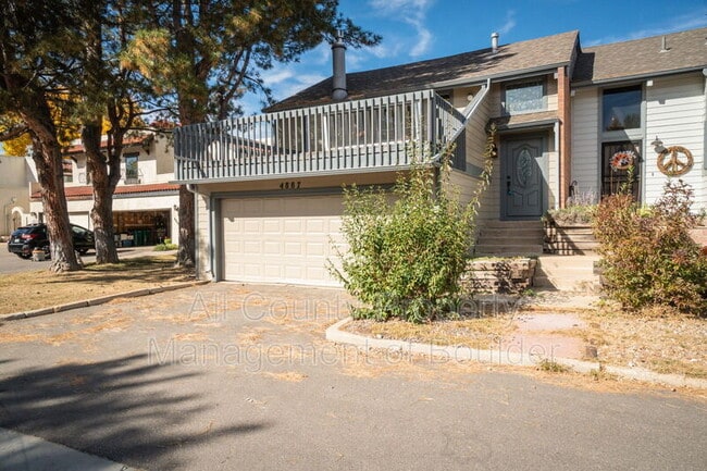 Photo - 4887 Old Post Cir