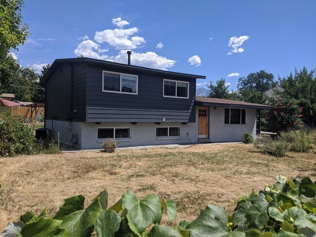 3151 800 E - 3151 800 E Casa