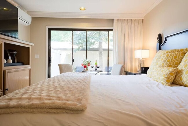 662 Cottage Dr Unit SI ID1436432P