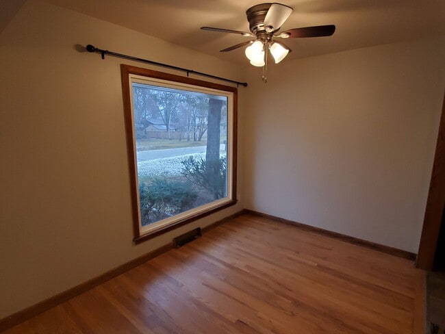 Photo - Brown Deer 3 bedroom ranch