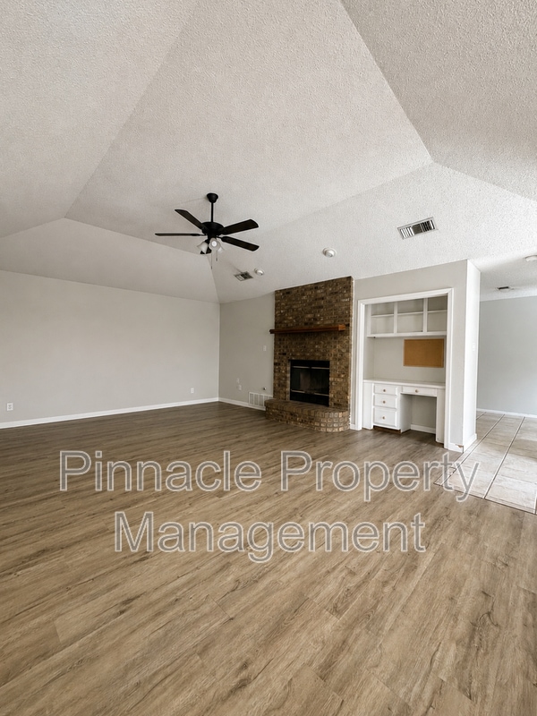 Photo - 1623 Wyoming Ave