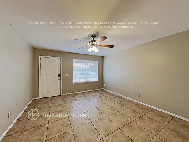 Photo - 700 E Quail Ave