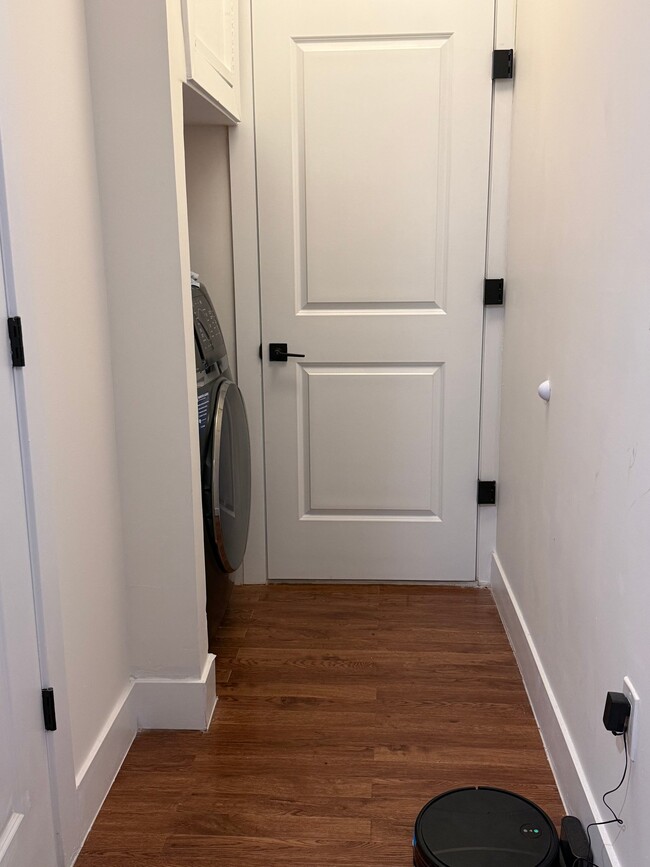 129 Church St Unit 705