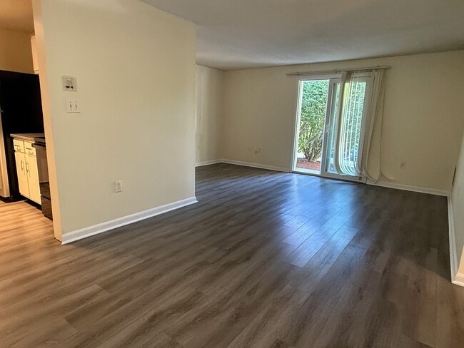 Photo - 30 Silver Hill Ln Unit 1