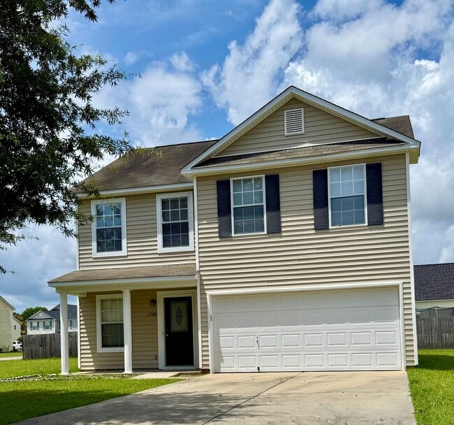 Now Available in Hunter's Crossing! - Now Available in Hunter's Crossing! House