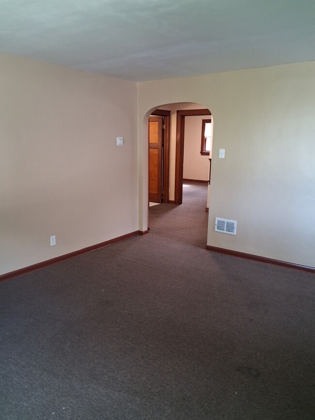 Photo - 2813 W Bobolink Ave Unit Upper Duplex