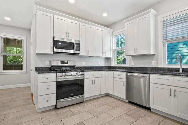 Photo - 91 Verndale St Unit 1