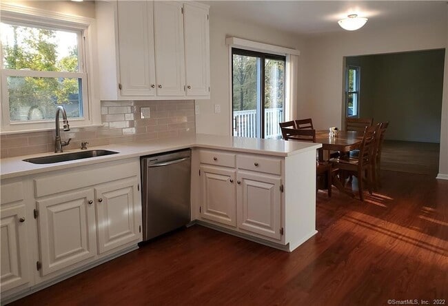 Photo - 208 Guinea Rd Casa