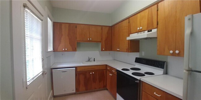 Photo - 3205 Guadalupe St