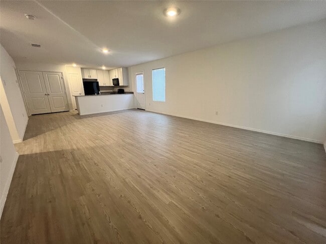 Building Photo - 9012 Red Fox Trl Rental